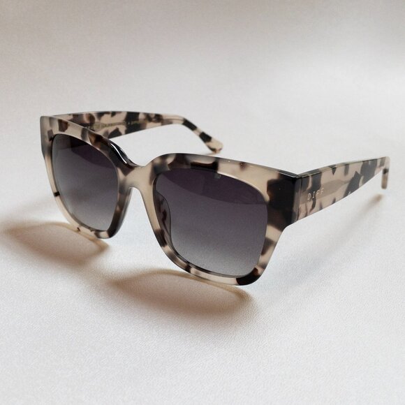 Diff Bella II Gradient Square Sunglasses Cream Tortoise Retro Oversized - Picture 2 of 13